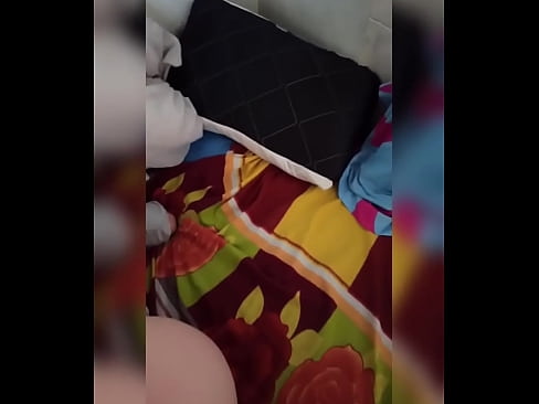❤️ Wandinogara naye anogara ega kumba nekuti murume wake anoenda kuzororo ini ndinotora mukana wekusvira nekuzadza mbongoro yake nemukaka. ❤ ❌️